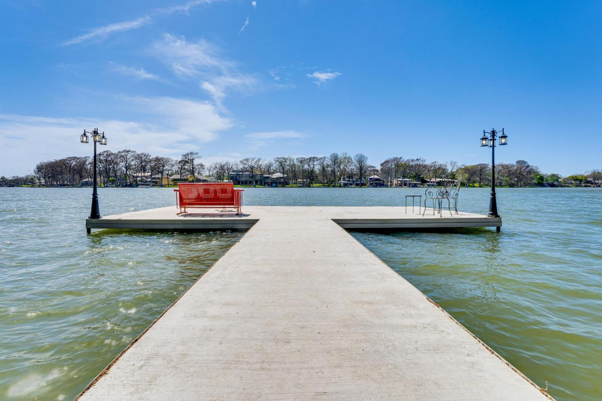 New Braunfels Vacation Rental On Lake Dunlap! Exterior photo